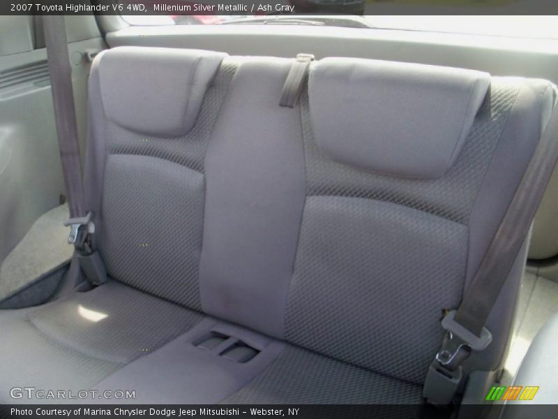 Millenium Silver Metallic / Ash Gray 2007 Toyota Highlander V6 4WD