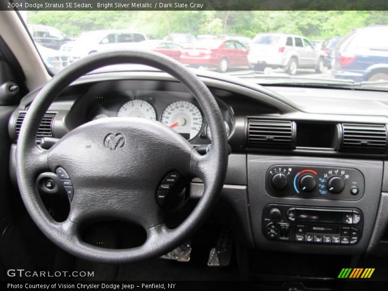 Bright Silver Metallic / Dark Slate Gray 2004 Dodge Stratus SE Sedan