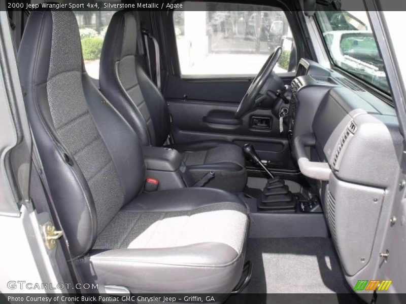 Silverstone Metallic / Agate 2000 Jeep Wrangler Sport 4x4