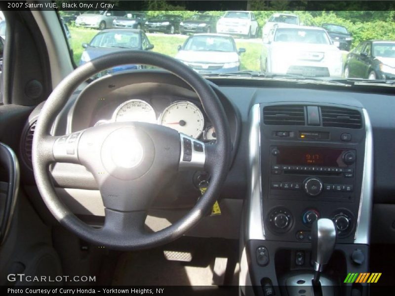 Black Onyx / Gray 2007 Saturn VUE