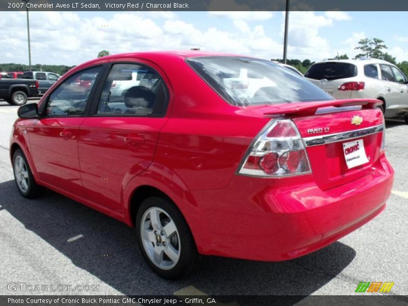 Victory Red / Charcoal Black 2007 Chevrolet Aveo LT Sedan