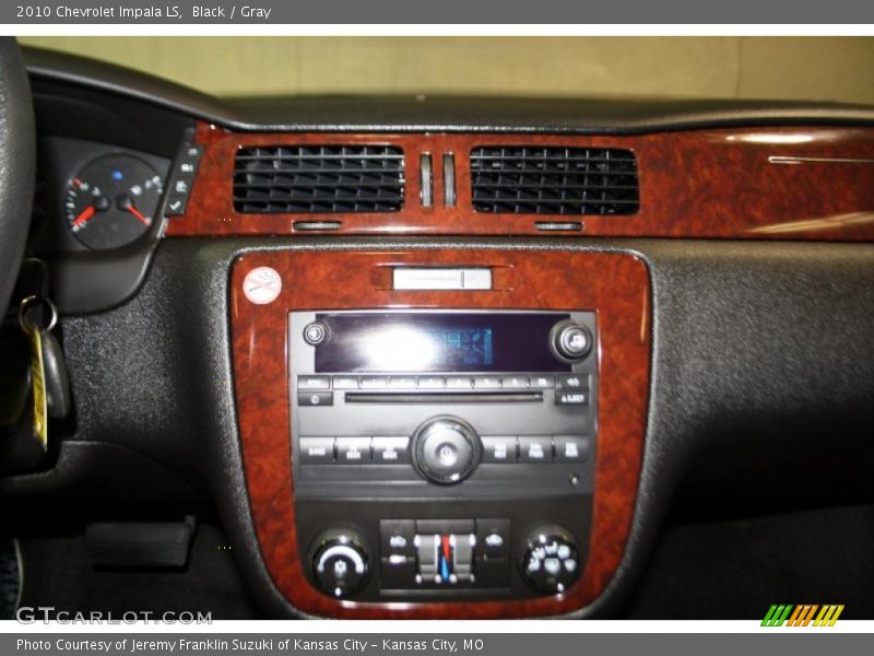 Black / Gray 2010 Chevrolet Impala LS