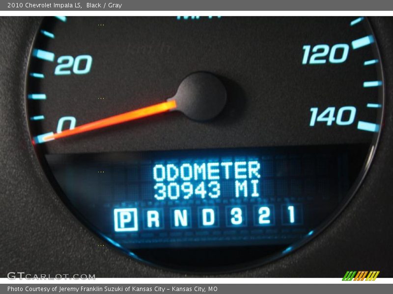 Black / Gray 2010 Chevrolet Impala LS