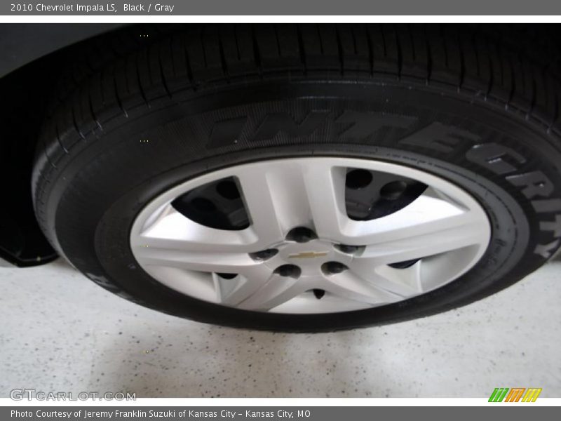 Black / Gray 2010 Chevrolet Impala LS