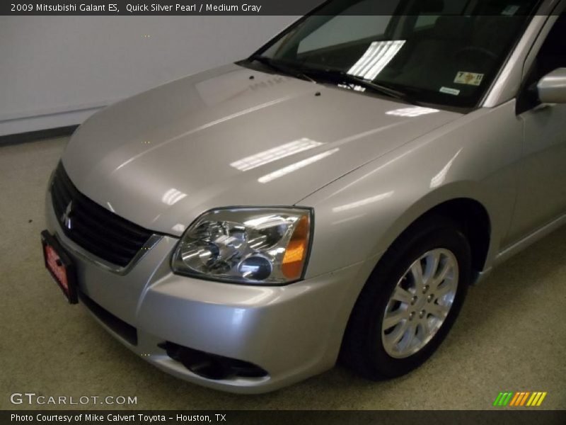 Quick Silver Pearl / Medium Gray 2009 Mitsubishi Galant ES