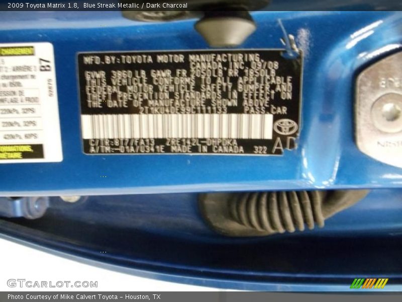 Blue Streak Metallic / Dark Charcoal 2009 Toyota Matrix 1.8
