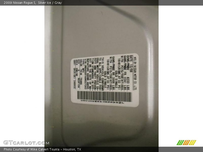 Silver Ice / Gray 2009 Nissan Rogue S