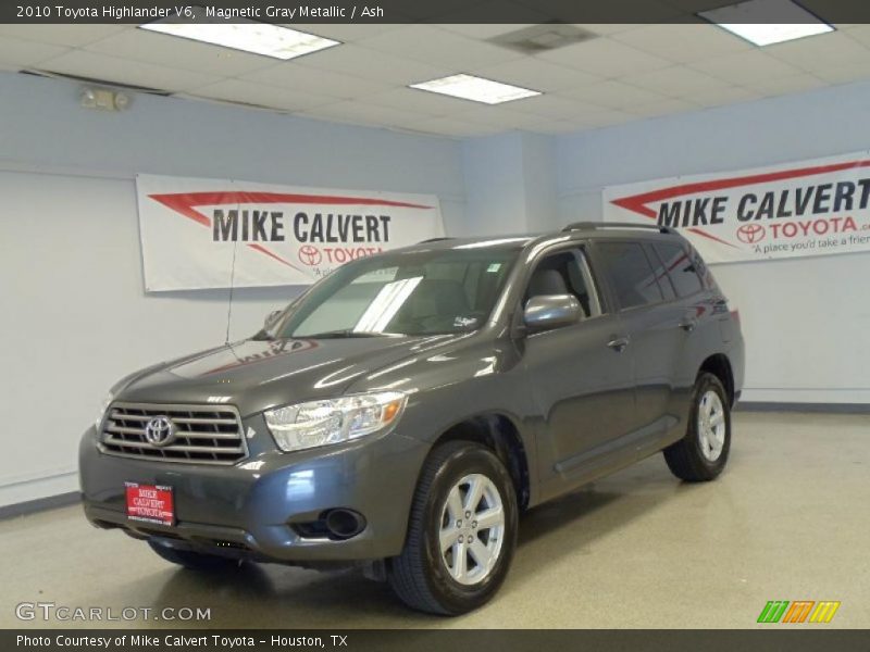 Magnetic Gray Metallic / Ash 2010 Toyota Highlander V6