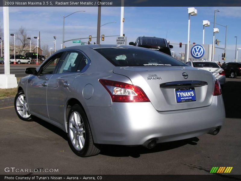 Radiant Silver Metallic / Charcoal 2009 Nissan Maxima 3.5 S