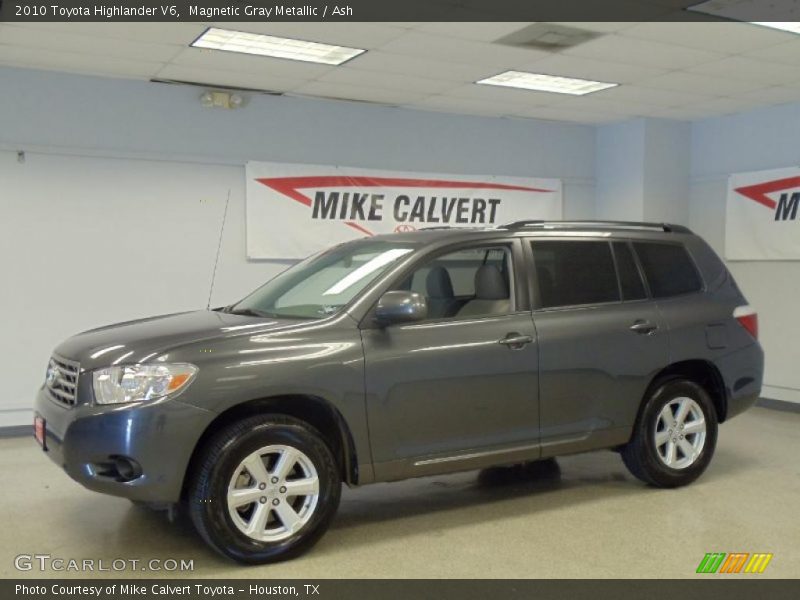 Magnetic Gray Metallic / Ash 2010 Toyota Highlander V6