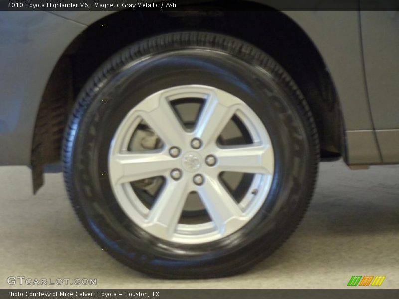 Magnetic Gray Metallic / Ash 2010 Toyota Highlander V6