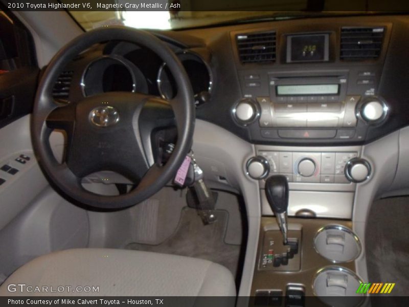 Magnetic Gray Metallic / Ash 2010 Toyota Highlander V6