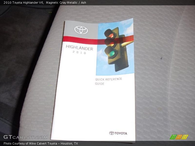 Magnetic Gray Metallic / Ash 2010 Toyota Highlander V6