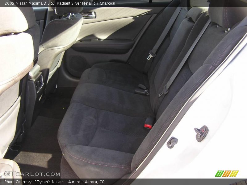 Radiant Silver Metallic / Charcoal 2009 Nissan Maxima 3.5 S