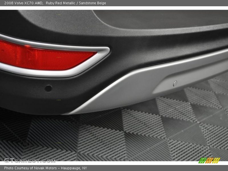 Ruby Red Metallic / Sandstone Beige 2008 Volvo XC70 AWD