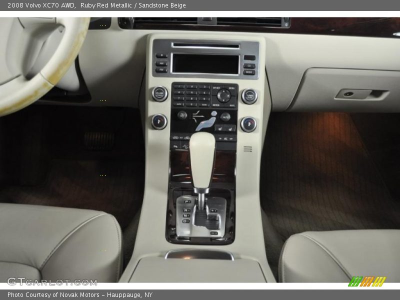 Ruby Red Metallic / Sandstone Beige 2008 Volvo XC70 AWD