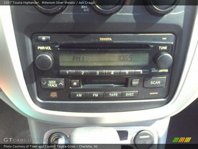Millenium Silver Metallic / Ash Gray 2007 Toyota Highlander