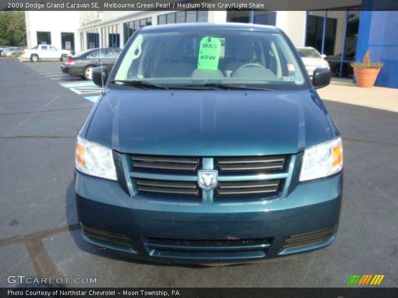 Melbourne Green Pearl / Medium Slate Gray/Light Shale 2009 Dodge Grand Caravan SE