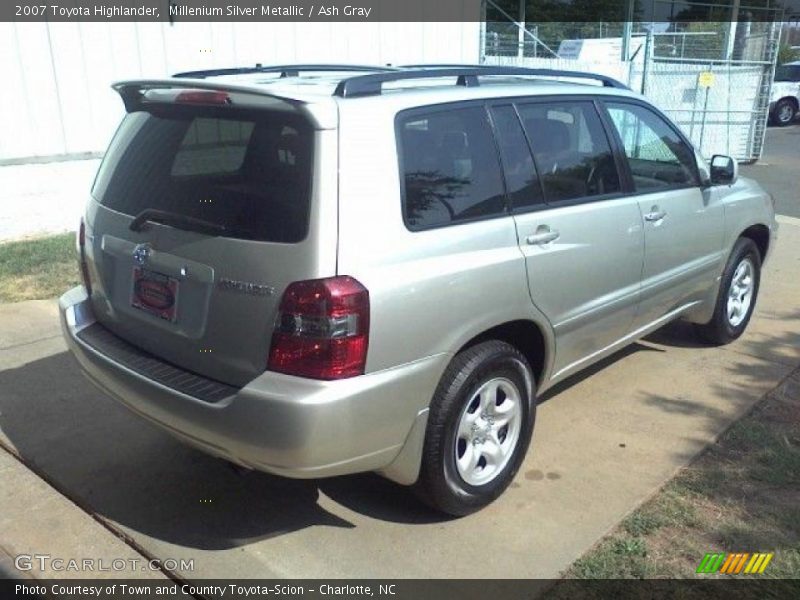 Millenium Silver Metallic / Ash Gray 2007 Toyota Highlander