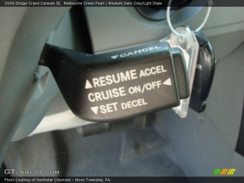 Melbourne Green Pearl / Medium Slate Gray/Light Shale 2009 Dodge Grand Caravan SE