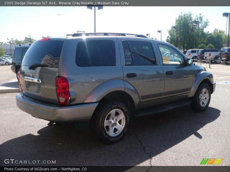 Mineral Gray Metallic / Medium Slate Gray 2005 Dodge Durango SLT 4x4