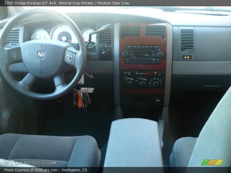Mineral Gray Metallic / Medium Slate Gray 2005 Dodge Durango SLT 4x4