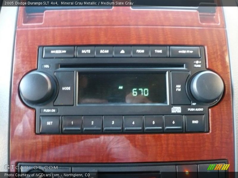 Mineral Gray Metallic / Medium Slate Gray 2005 Dodge Durango SLT 4x4