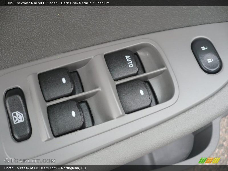 Dark Gray Metallic / Titanium 2009 Chevrolet Malibu LS Sedan