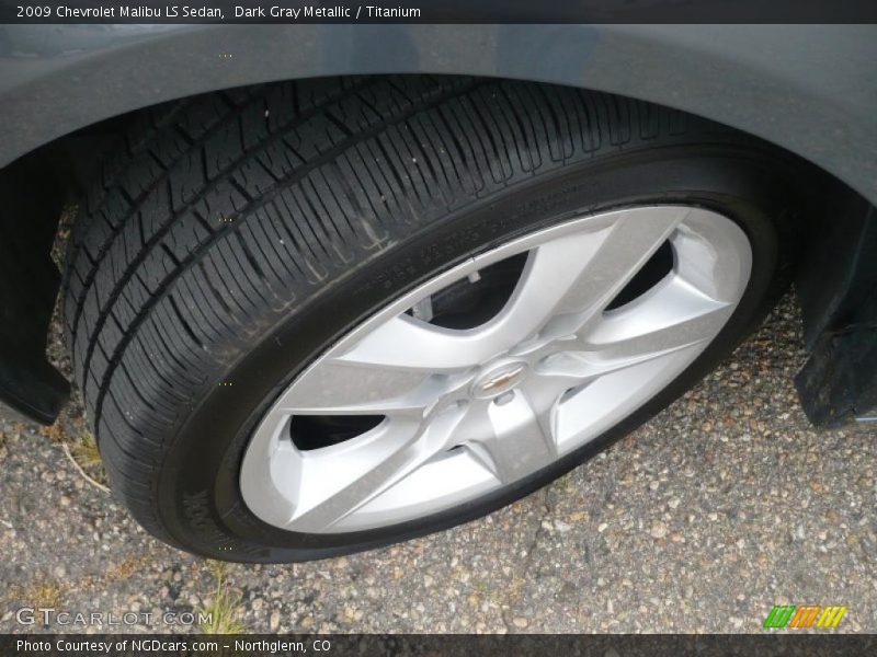 Dark Gray Metallic / Titanium 2009 Chevrolet Malibu LS Sedan