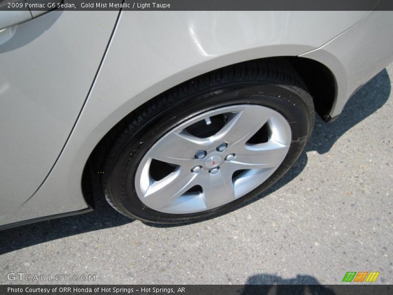 Gold Mist Metallic / Light Taupe 2009 Pontiac G6 Sedan