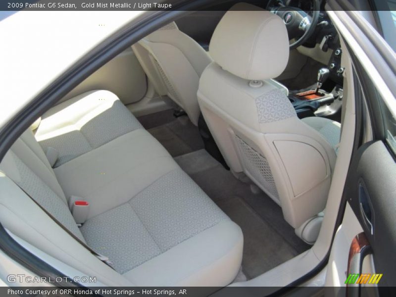 Gold Mist Metallic / Light Taupe 2009 Pontiac G6 Sedan