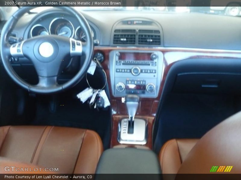 Golden Cashmere Metallic / Morocco Brown 2007 Saturn Aura XR