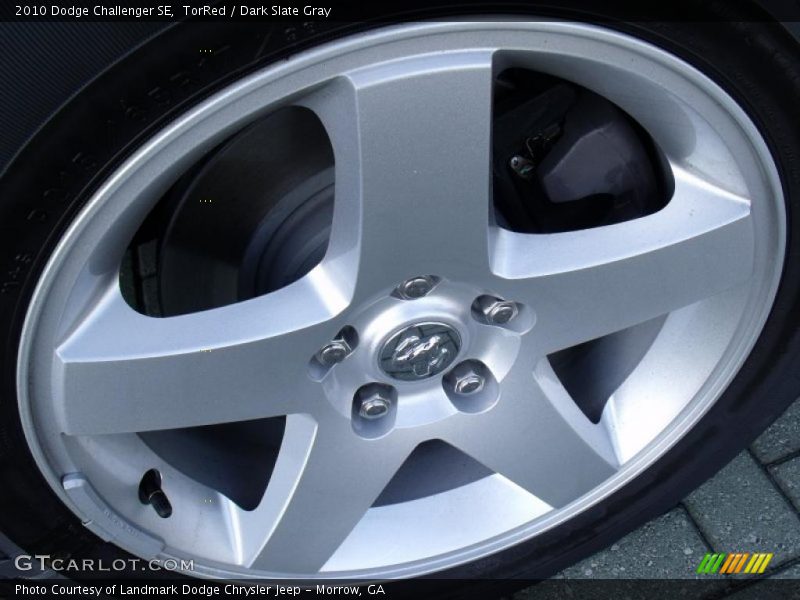 TorRed / Dark Slate Gray 2010 Dodge Challenger SE