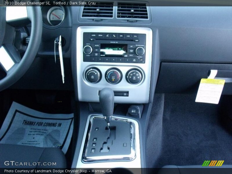 TorRed / Dark Slate Gray 2010 Dodge Challenger SE