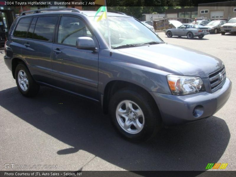 Bluestone Metallic / Ash 2004 Toyota Highlander I4
