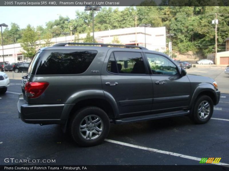 Phantom Gray Pearl / Light Charcoal 2005 Toyota Sequoia SR5 4WD