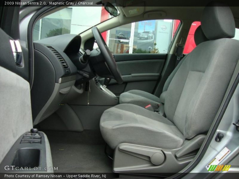 Magnetic Gray / Charcoal 2009 Nissan Sentra 2.0