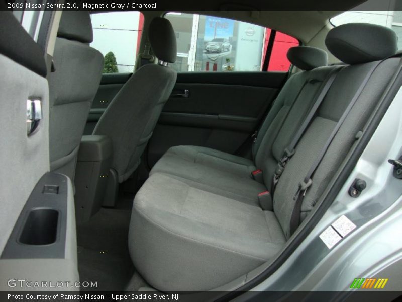 Magnetic Gray / Charcoal 2009 Nissan Sentra 2.0