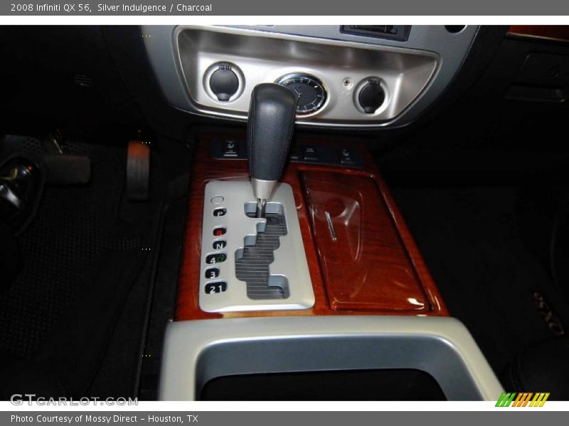 Silver Indulgence / Charcoal 2008 Infiniti QX 56