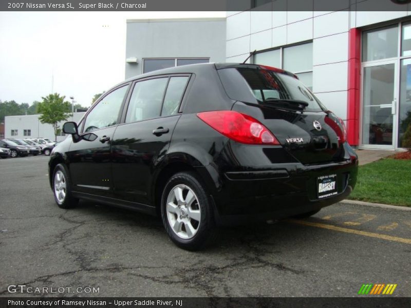 Super Black / Charcoal 2007 Nissan Versa SL