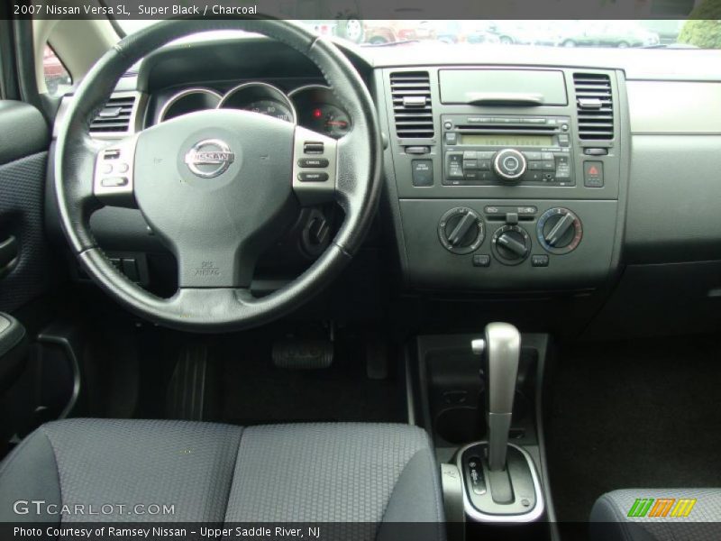 Super Black / Charcoal 2007 Nissan Versa SL