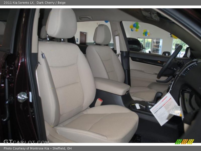 Dark Cherry / Beige 2011 Kia Sorento LX