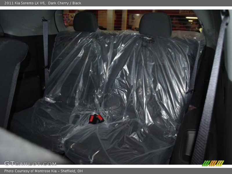 Dark Cherry / Black 2011 Kia Sorento LX V6