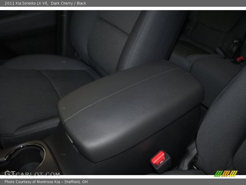 Dark Cherry / Black 2011 Kia Sorento LX V6