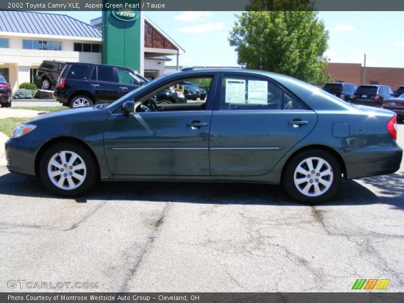 Aspen Green Pearl / Taupe 2002 Toyota Camry XLE
