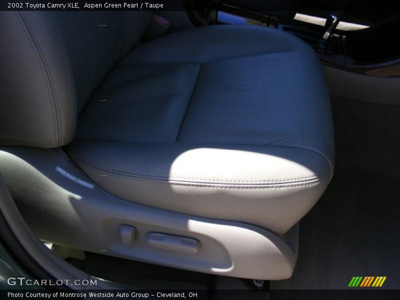 Aspen Green Pearl / Taupe 2002 Toyota Camry XLE