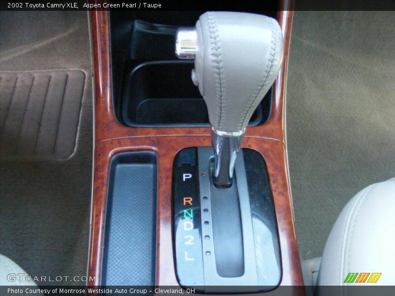 Aspen Green Pearl / Taupe 2002 Toyota Camry XLE