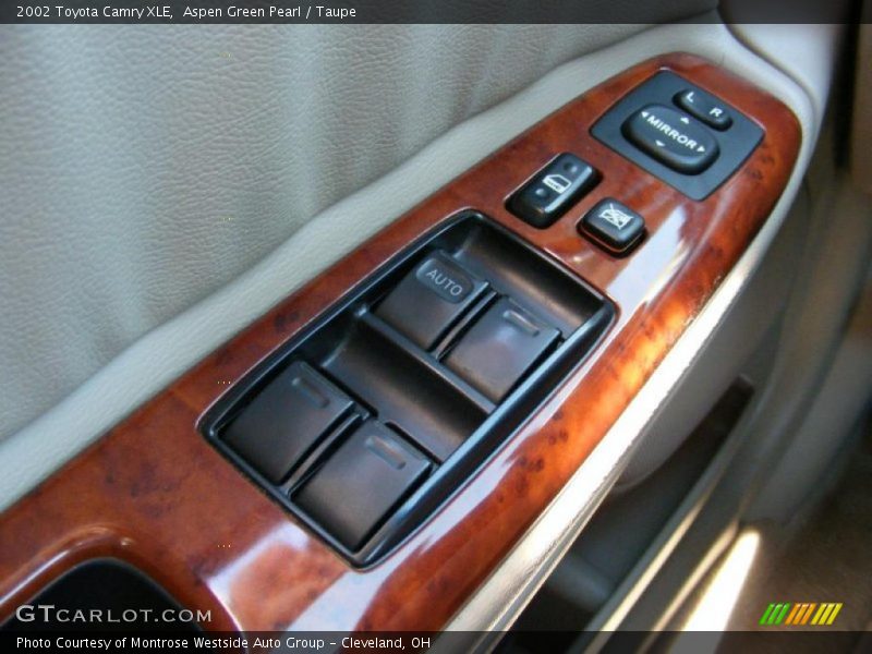 Aspen Green Pearl / Taupe 2002 Toyota Camry XLE