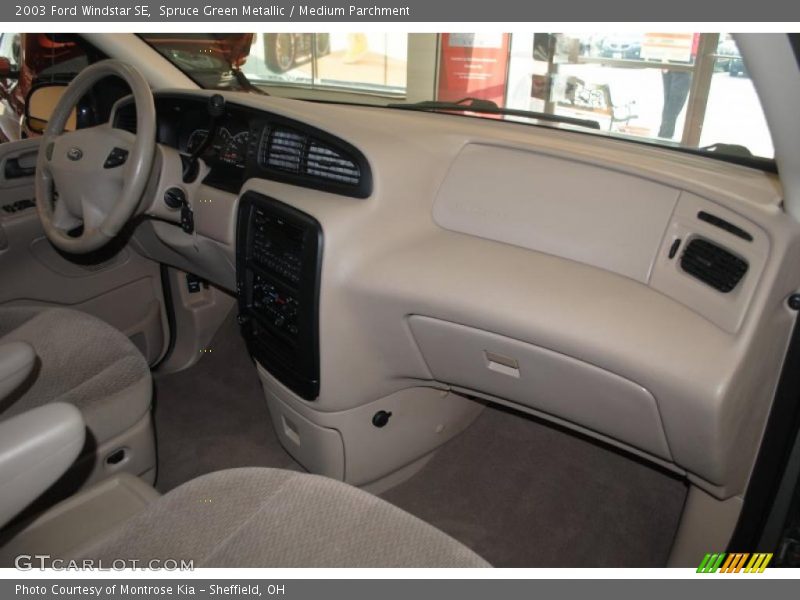 Spruce Green Metallic / Medium Parchment 2003 Ford Windstar SE