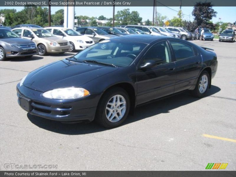 Deep Sapphire Blue Pearlcoat / Dark Slate Gray 2002 Dodge Intrepid SE